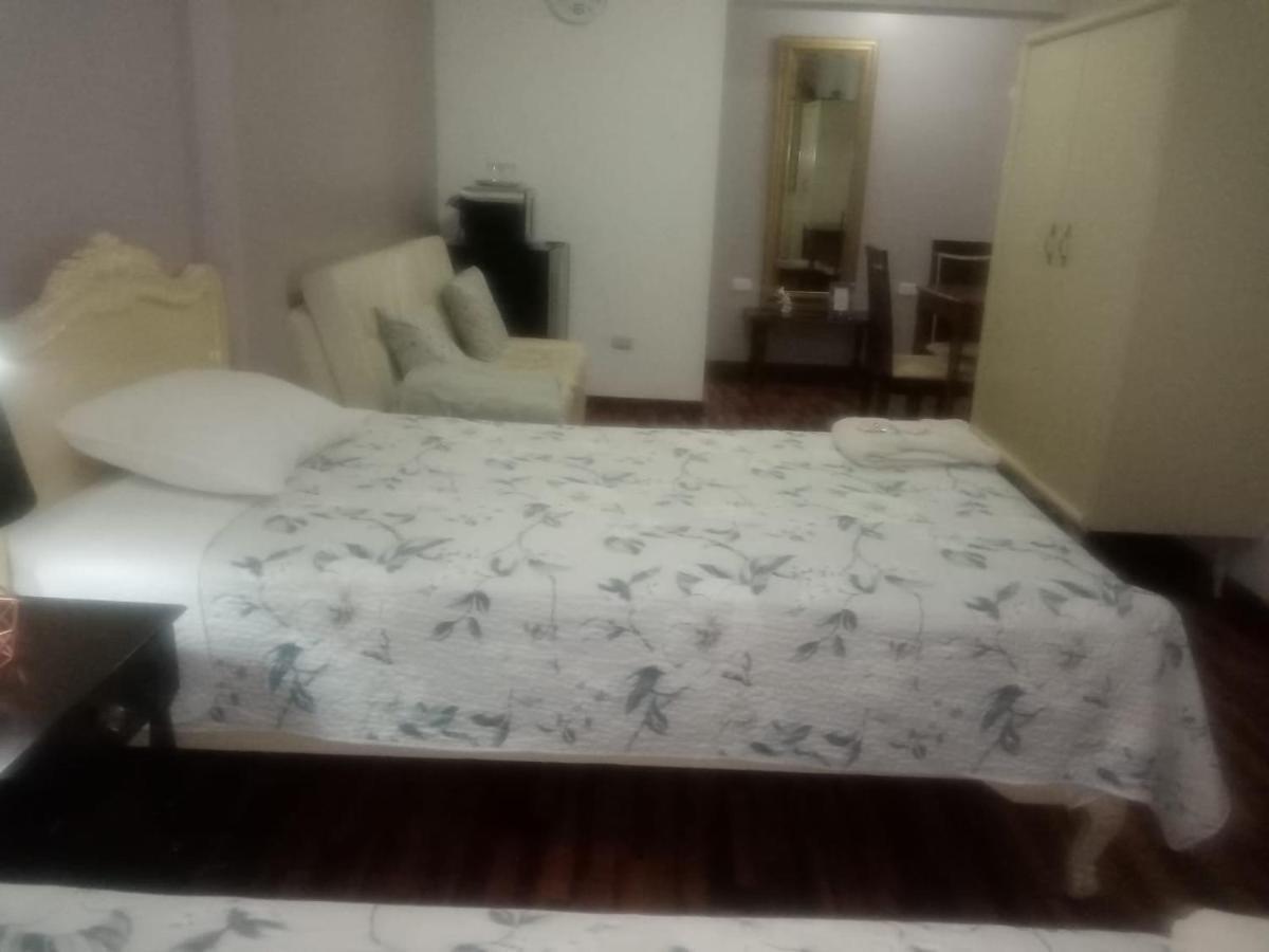 Strenua - Las Quintanas Hostel Trujillo Luaran gambar