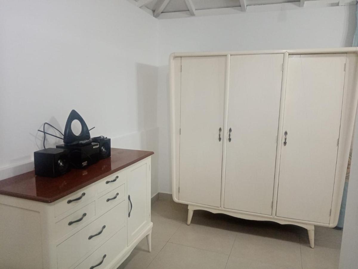 Strenua - Las Quintanas Hostel Trujillo Luaran gambar